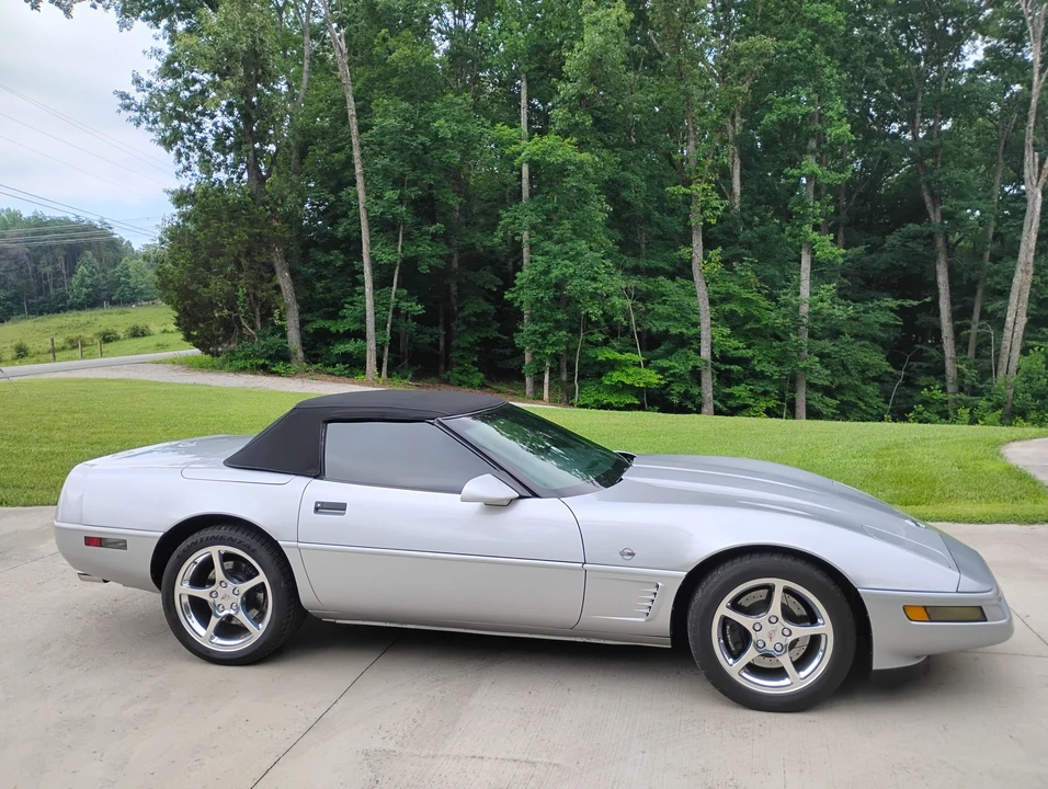 1996 Chevrolet Corvette C4 - Image 6 of 31