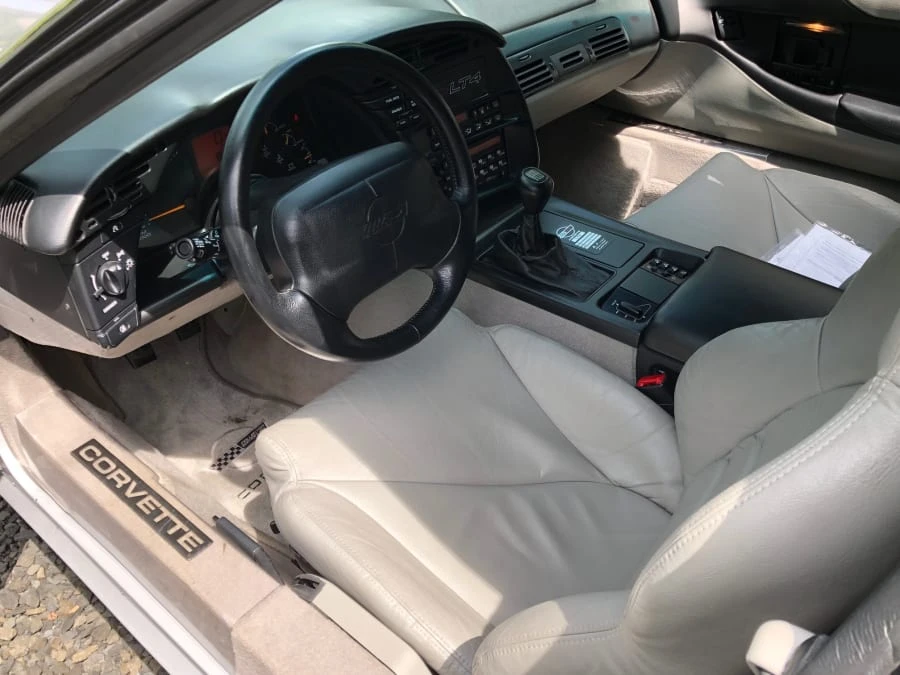 1996 Chevrolet Corvette C4 - Image 4 of 11