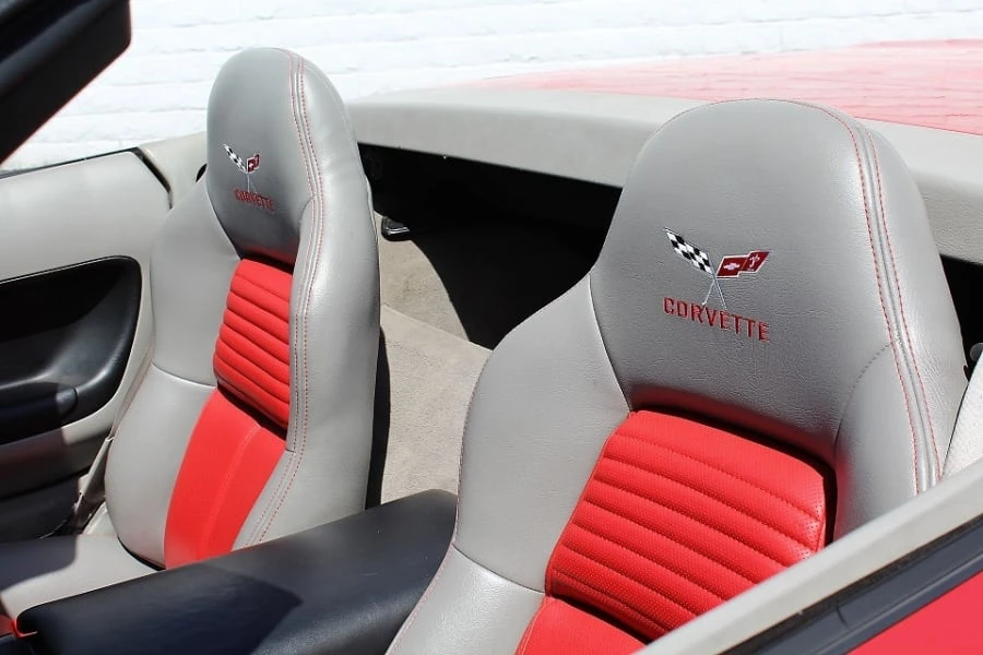 1996 Chevrolet Corvette C4 - Image 5 of 11