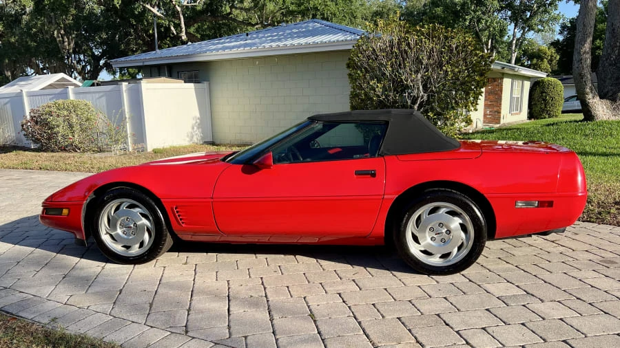 1996 Chevrolet Corvette C4 - Image 2 of 31