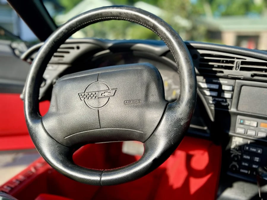 1996 Chevrolet Corvette C4 - Image 19 of 31