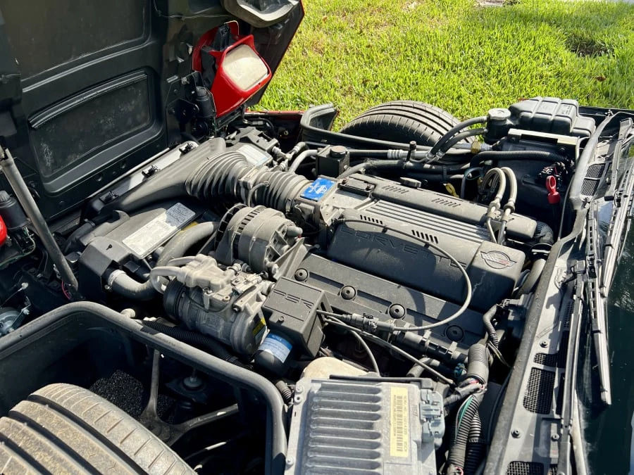 1996 Chevrolet Corvette C4 - Image 23 of 31