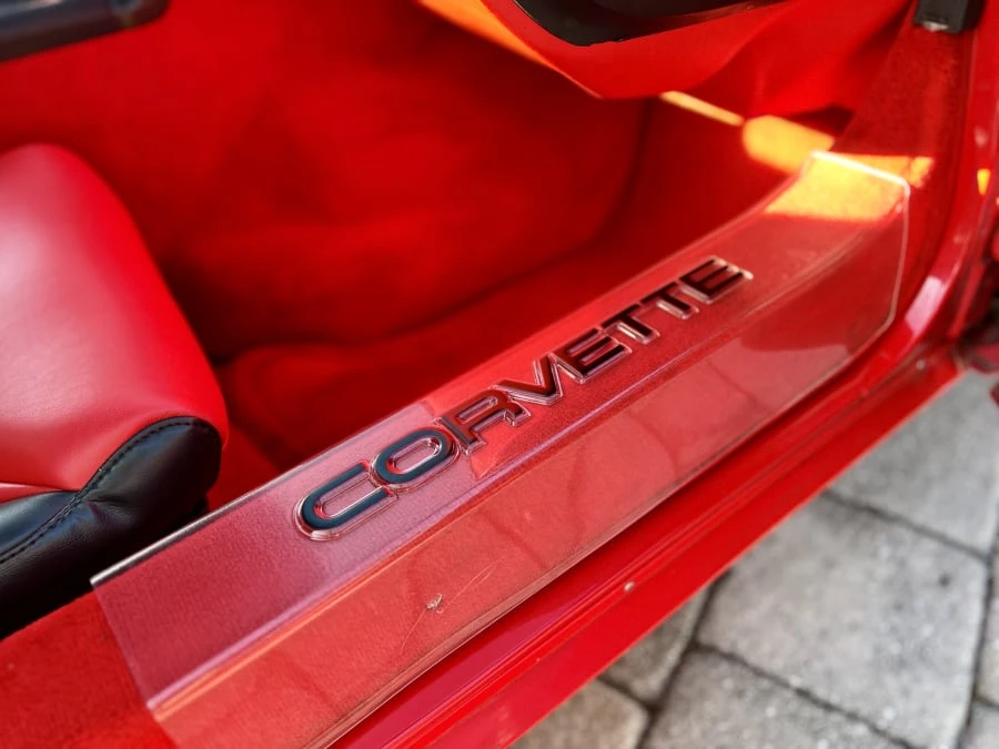 1996 Chevrolet Corvette C4 - Image 14 of 31