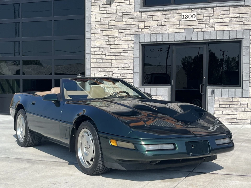 1996 Chevrolet Corvette C4 - Image 2 of 31