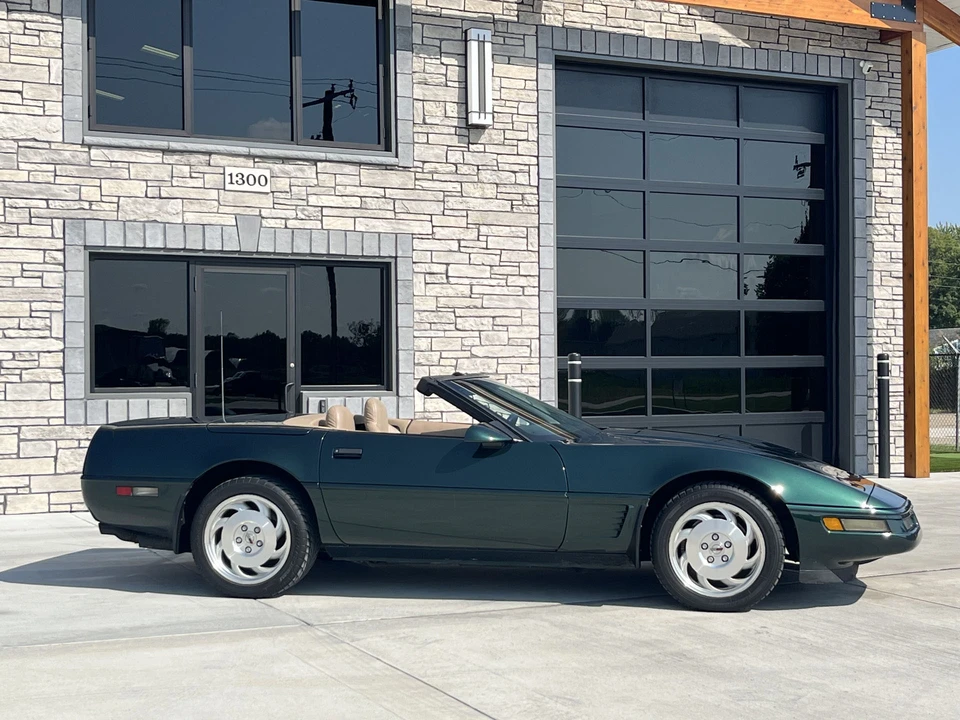1996 Chevrolet Corvette C4 - Image 3 of 31