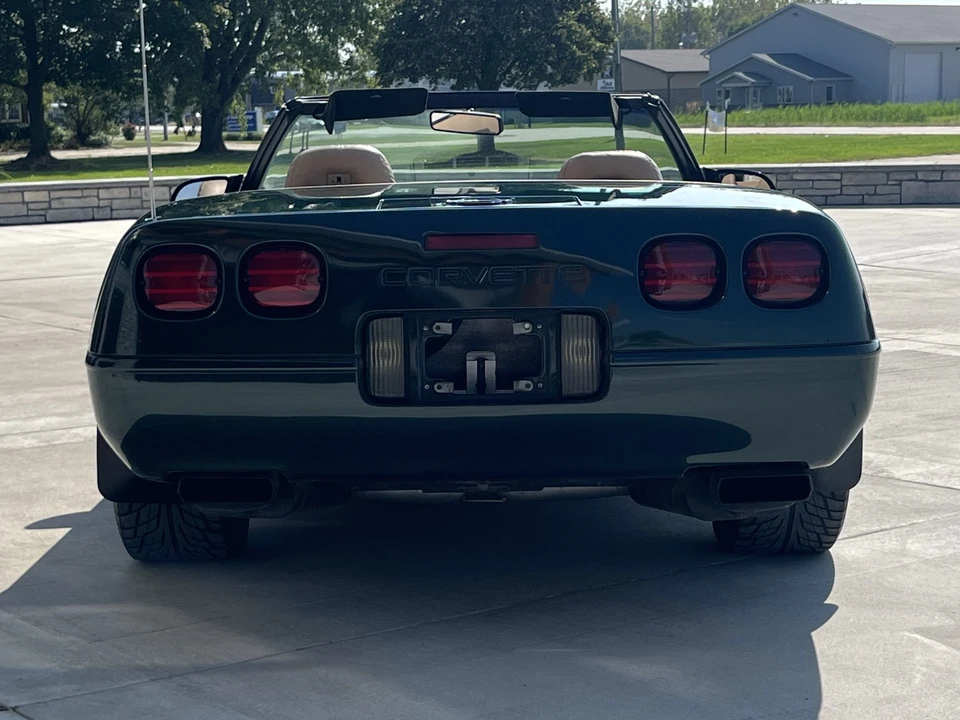1996 Chevrolet Corvette C4 - Image 5 of 31