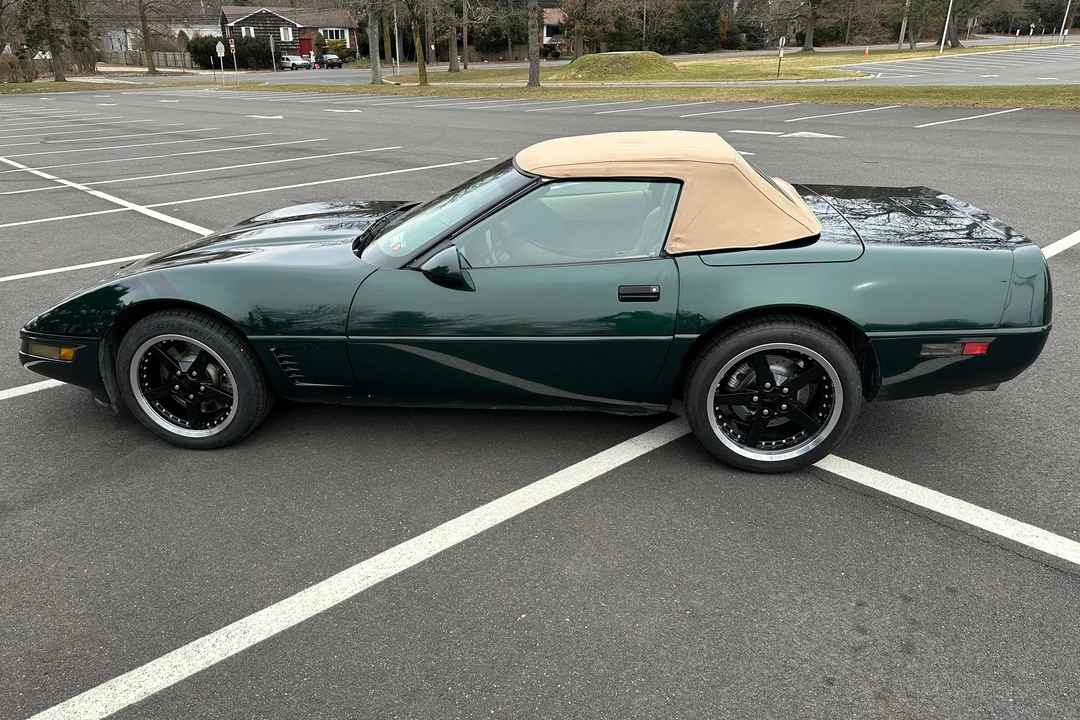 1996 Chevrolet Corvette C4 - Image 3 of 31