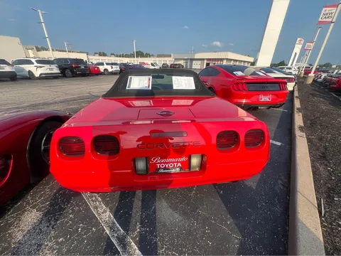 1996 Chevrolet Corvette C4 - Image 4 of 13