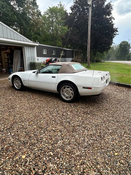 1996 Chevrolet Corvette C4 - Image 4 of 10