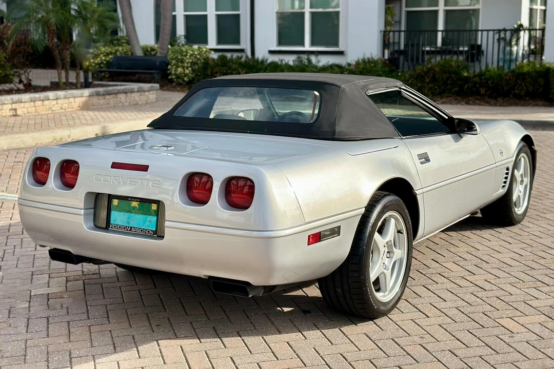 1996 Chevrolet Corvette C4 - Image 5 of 29