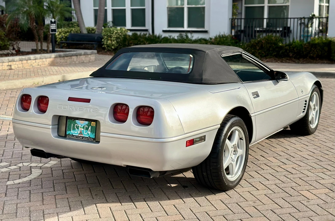 1996 Chevrolet Corvette C4 - Image 13 of 29