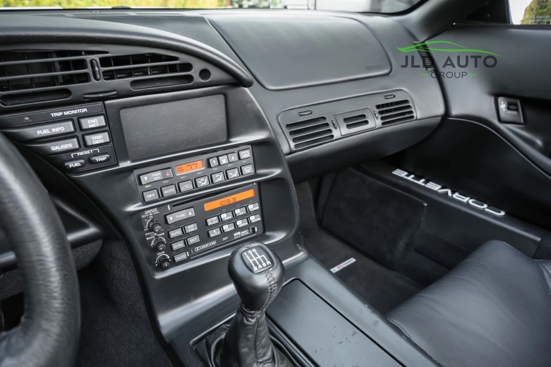 1996 Chevrolet Corvette C4 - Image 19 of 21