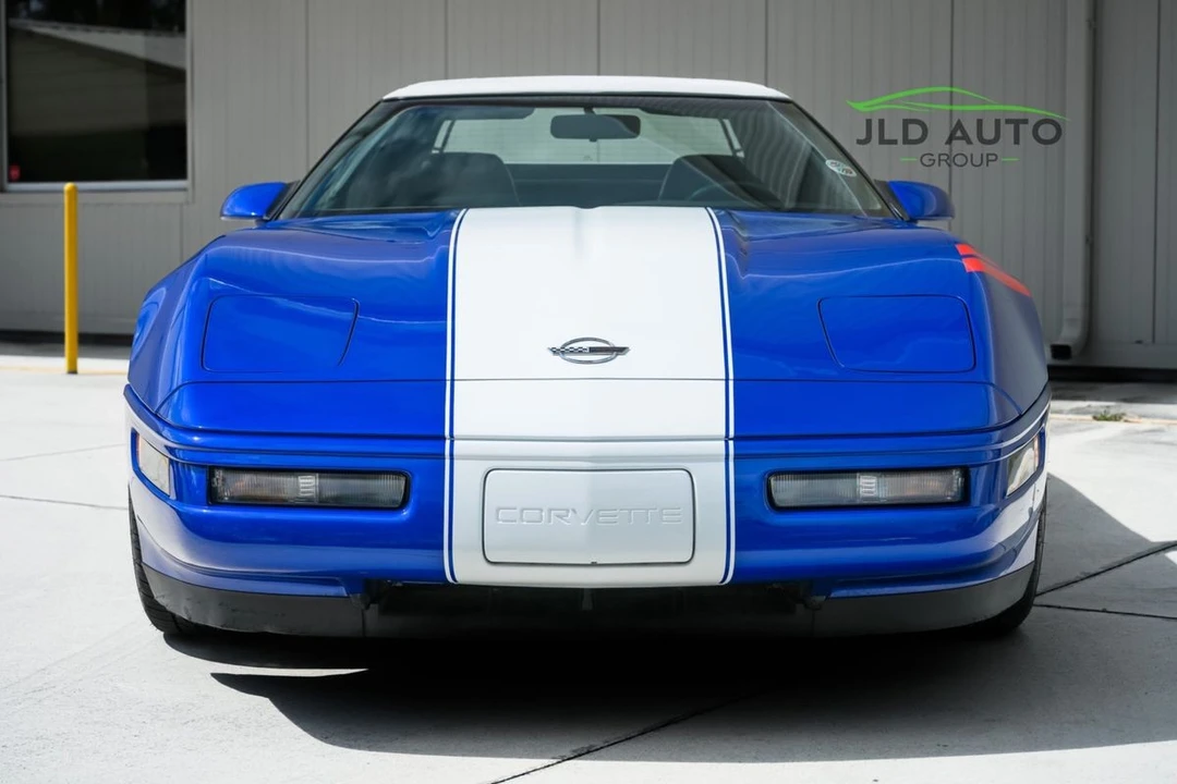 1996 Chevrolet Corvette C4 - Image 4 of 21