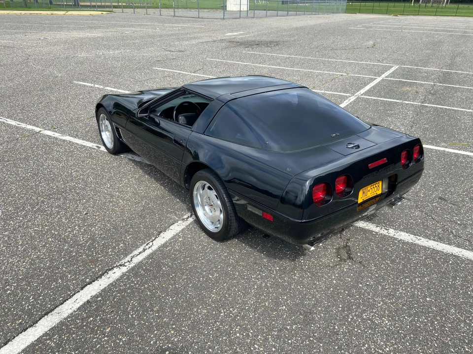 1996 Chevrolet Corvette C4 - Image 16 of 31