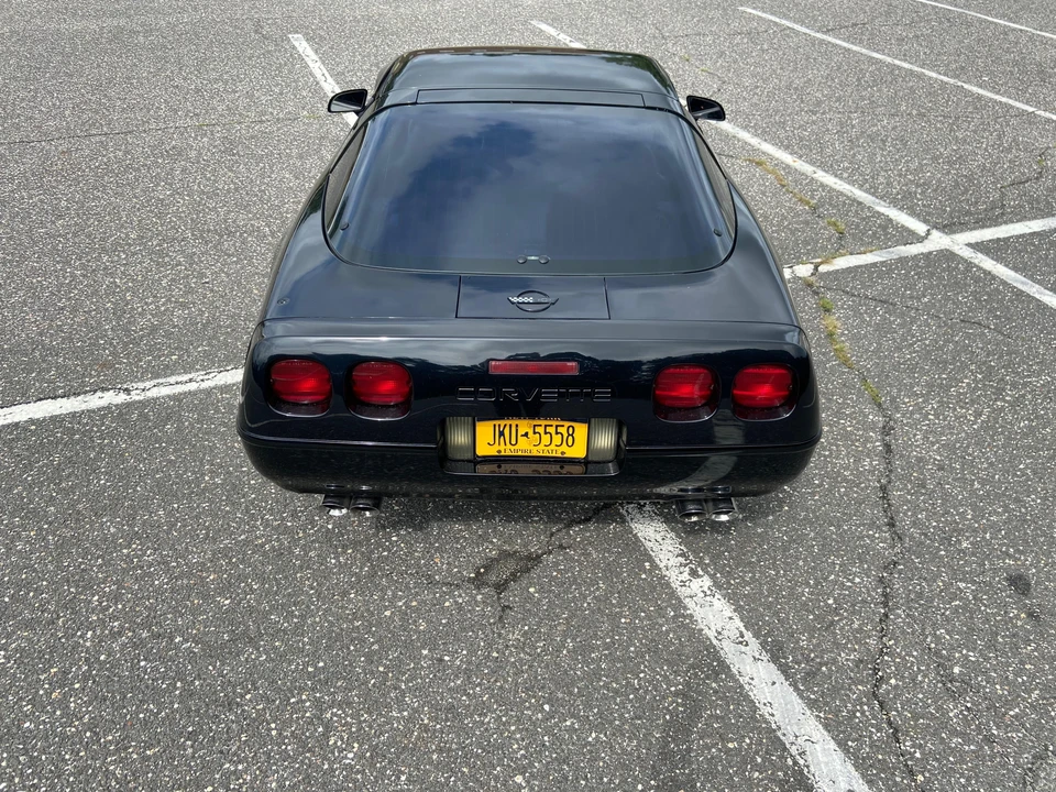 1996 Chevrolet Corvette C4 - Image 18 of 31