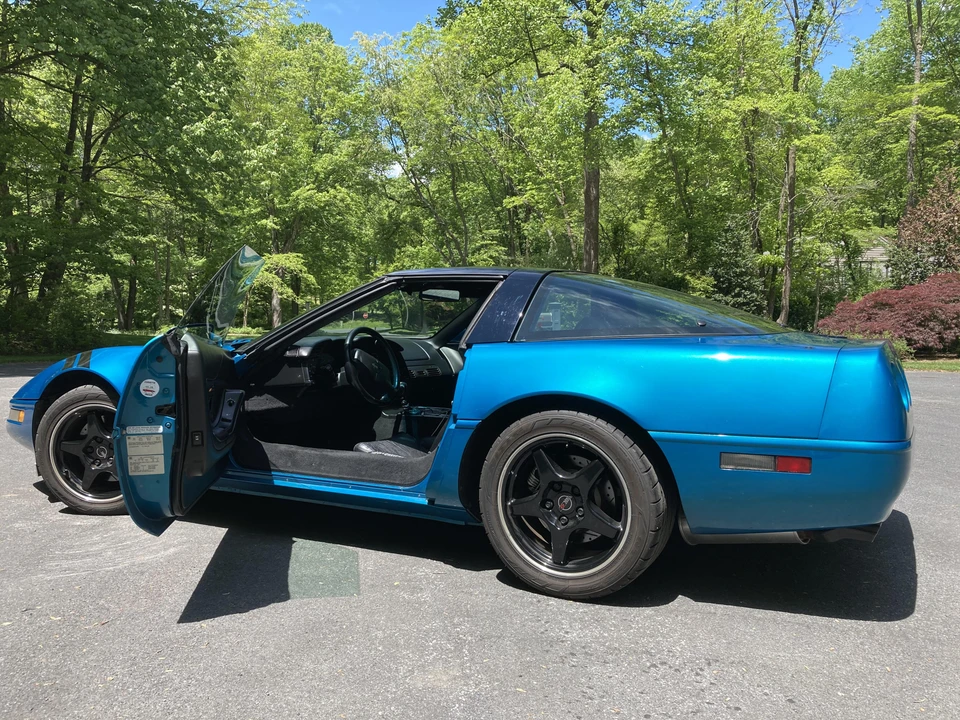 1996 Chevrolet Corvette C4 - Image 22 of 31