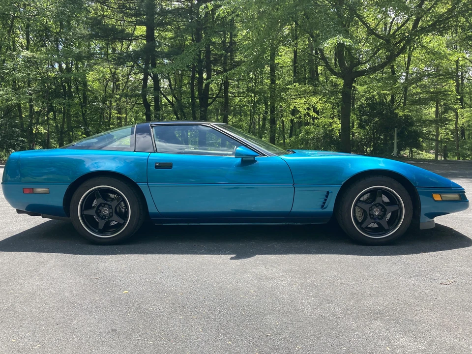 1996 Chevrolet Corvette C4 - Image 17 of 31