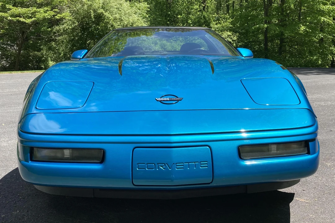 1996 Chevrolet Corvette C4 - Image 2 of 31