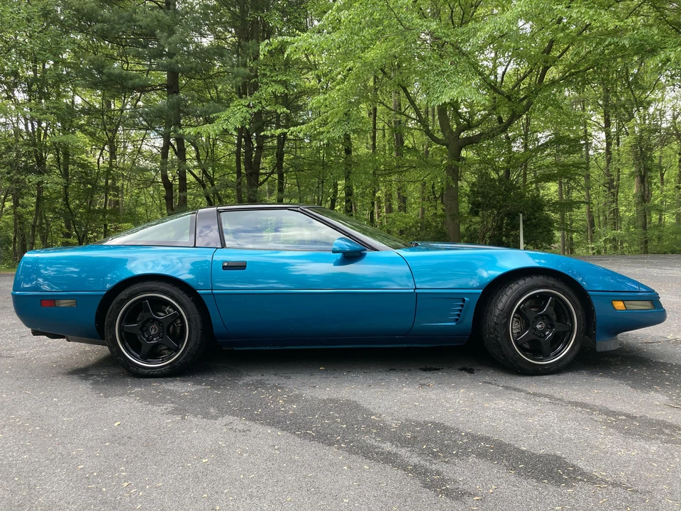 1996 Chevrolet Corvette C4 - Image 16 of 31