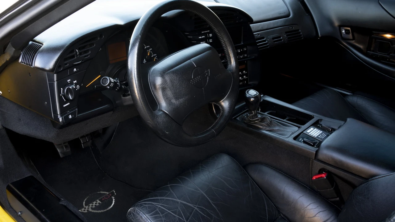 1996 Chevrolet Corvette C4 - Image 2 of 19