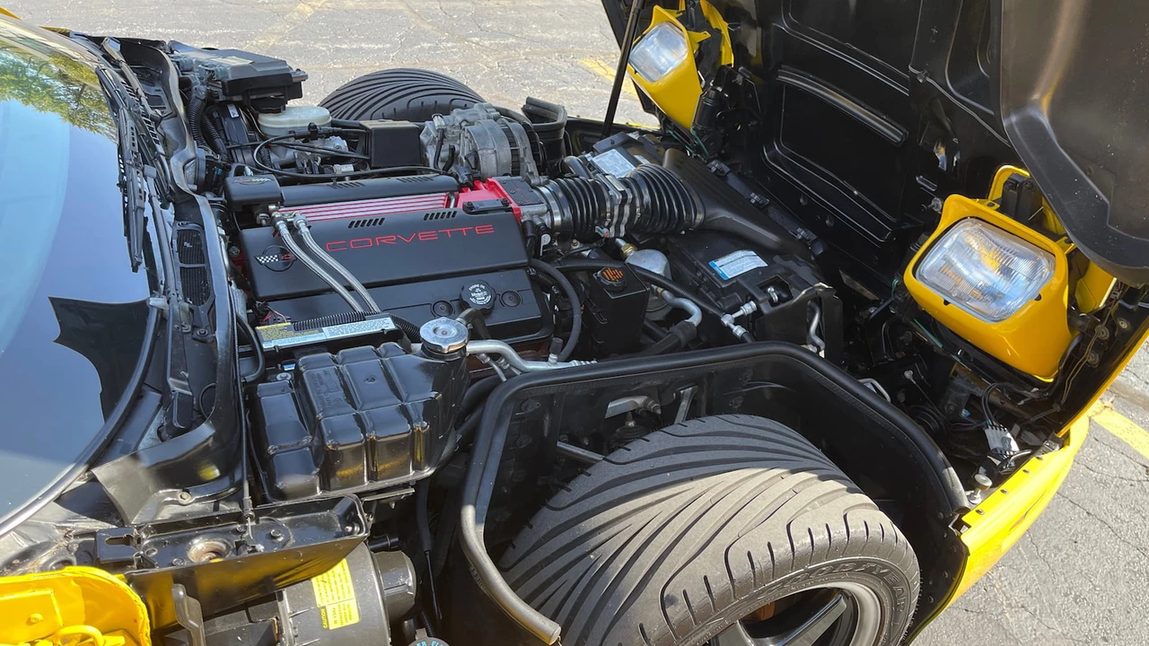 1996 Chevrolet Corvette C4 - Image 3 of 19