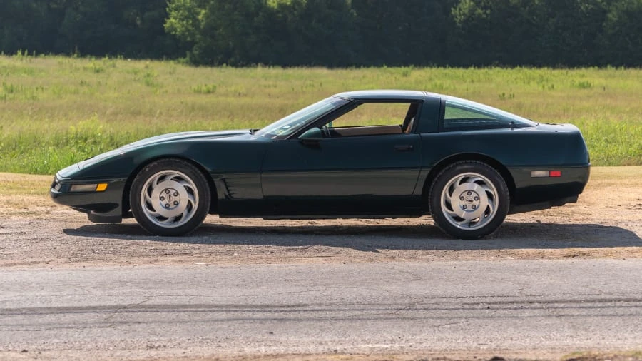 1996 Chevrolet Corvette C4 - Image 2 of 12
