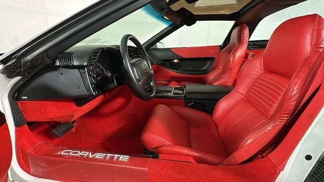 1996 Chevrolet Corvette C4 - Image 12 of 28