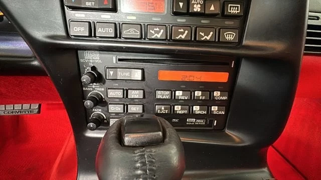 1996 Chevrolet Corvette C4 - Image 22 of 28