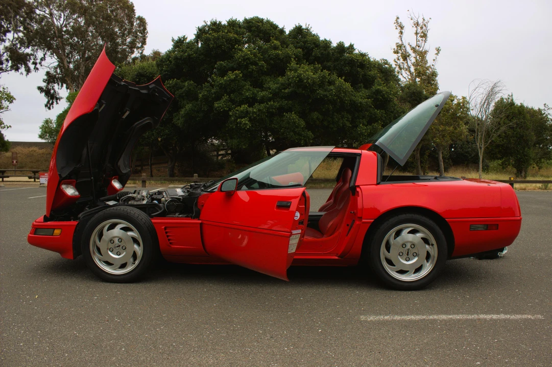 1996 Chevrolet Corvette C4 - Image 10 of 31