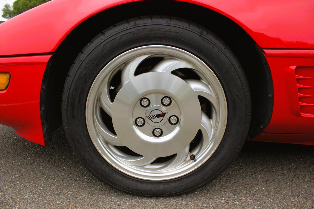1996 Chevrolet Corvette C4 - Image 24 of 31