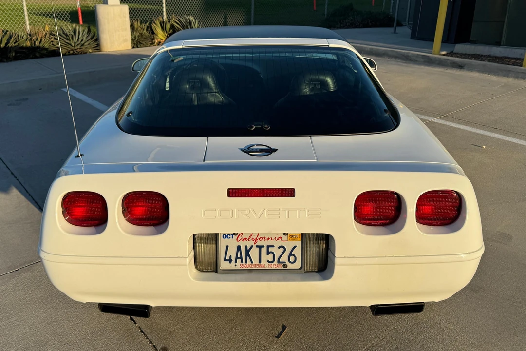 1996 Chevrolet Corvette C4 - Image 5 of 31