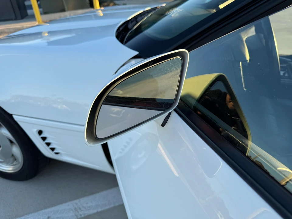 1996 Chevrolet Corvette C4 - Image 23 of 31