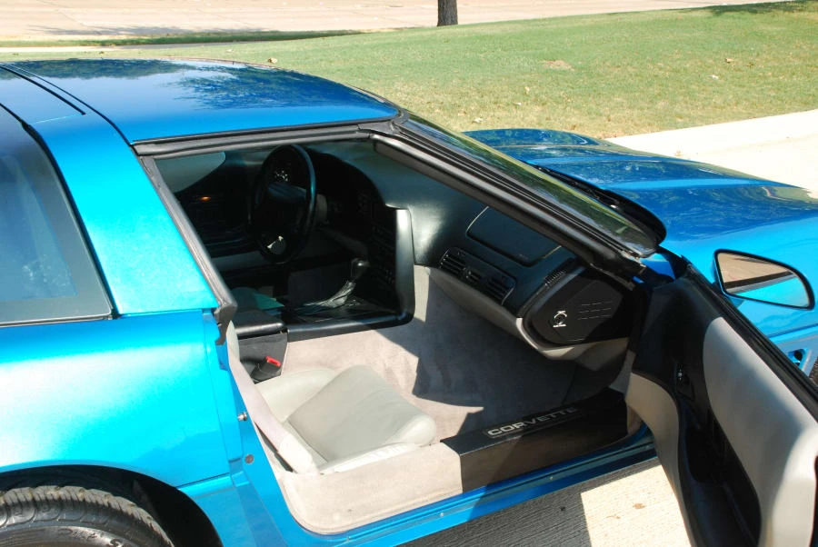 1996 Chevrolet Corvette C4 - Image 3 of 8
