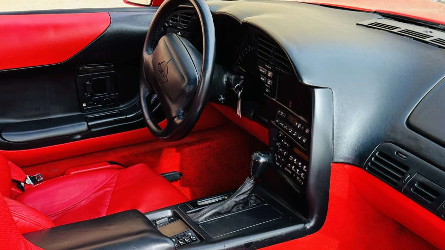 1996 Chevrolet Corvette C4 - Image 5 of 8