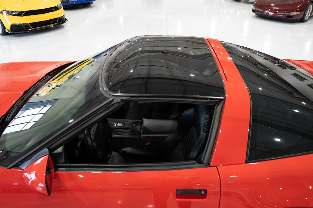 1996 Chevrolet Corvette C4 - Image 27 of 31
