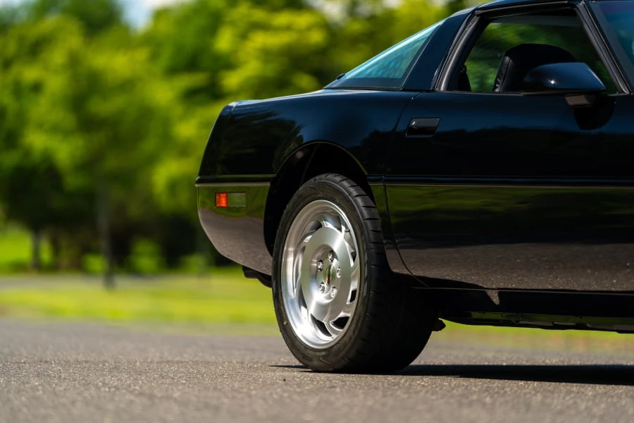 1996 Chevrolet Corvette C4 - Image 5 of 23