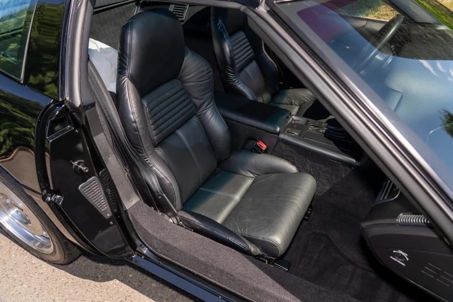 1996 Chevrolet Corvette C4 - Image 12 of 23