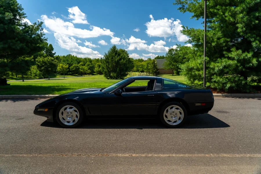 1996 Chevrolet Corvette C4 - Image 8 of 23