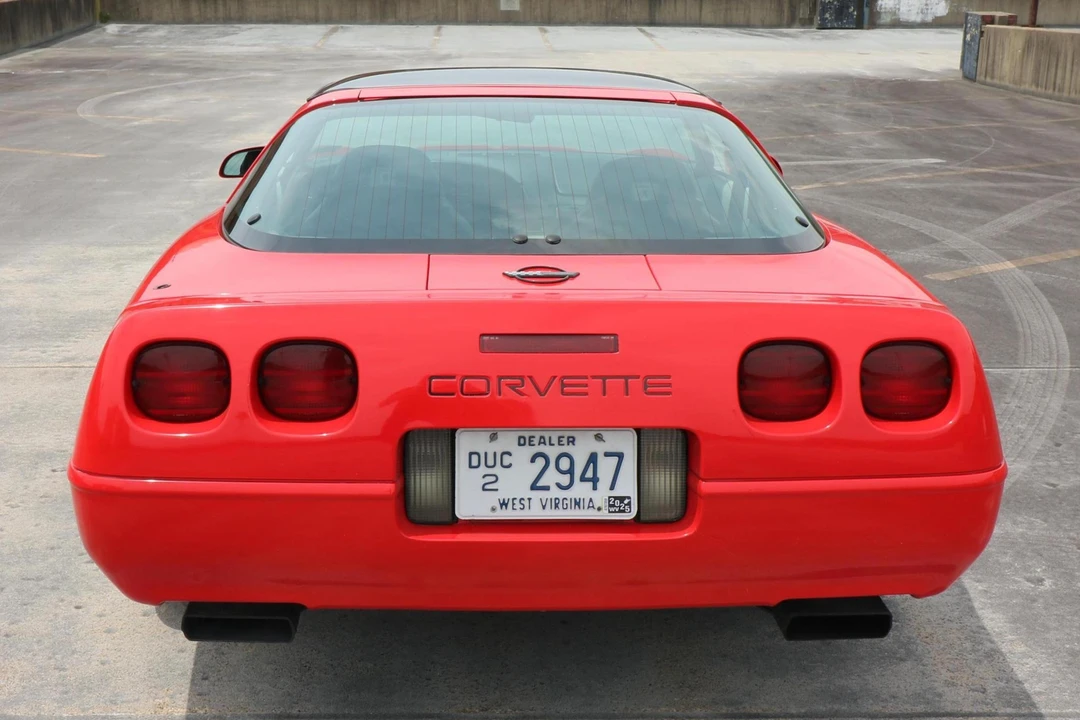 1996 Chevrolet Corvette C4 - Image 5 of 7