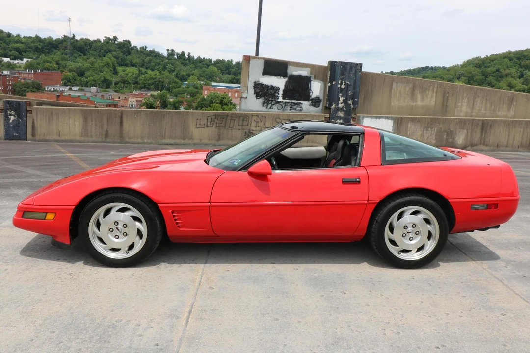 1996 Chevrolet Corvette C4 - Image 3 of 7