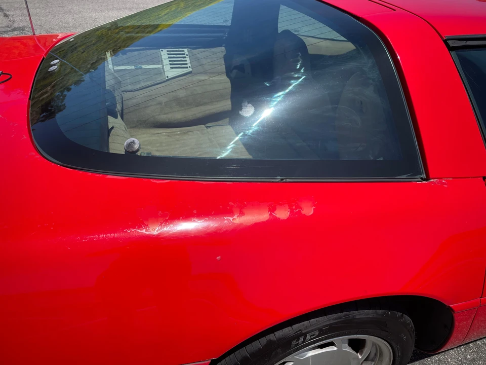 1996 Chevrolet Corvette C4 - Image 24 of 31