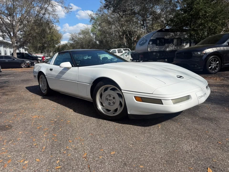 1996 Chevrolet Corvette C4 - Image 2 of 14