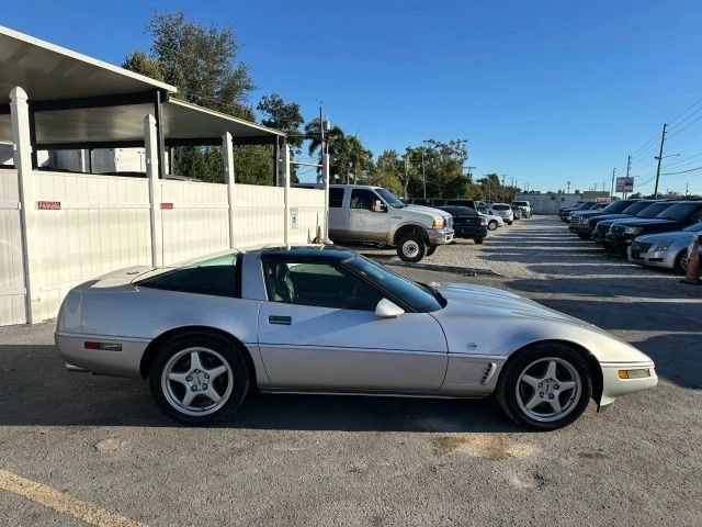 1996 Chevrolet Corvette C4 - Image 2 of 12