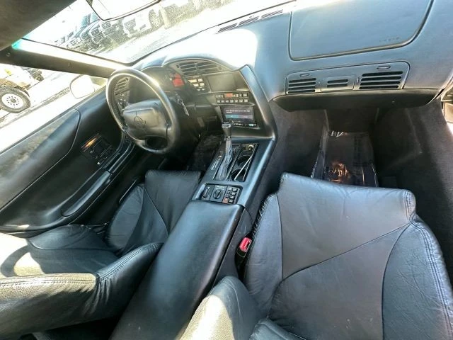 1996 Chevrolet Corvette C4 - Image 9 of 15