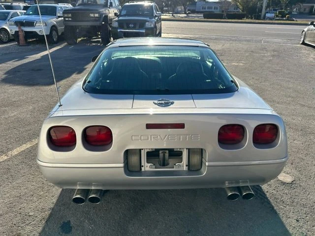 1996 Chevrolet Corvette C4 - Image 4 of 15