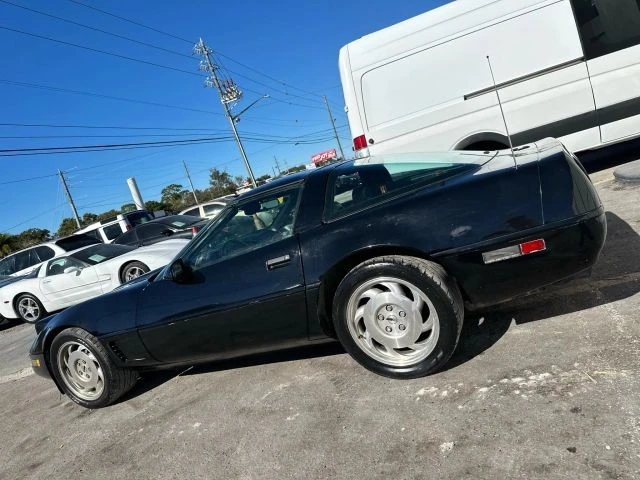 1996 Chevrolet Corvette C4 - Image 4 of 12