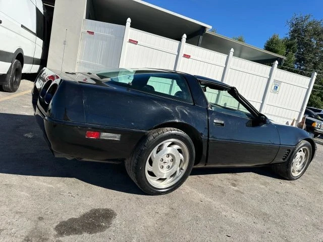 1996 Chevrolet Corvette C4 - Image 3 of 12