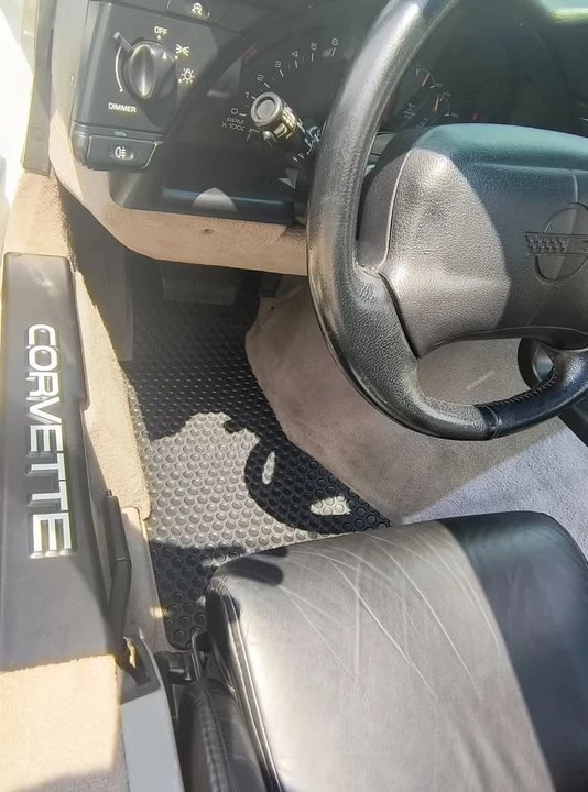 1996 Chevrolet Corvette C4 - Image 14 of 20