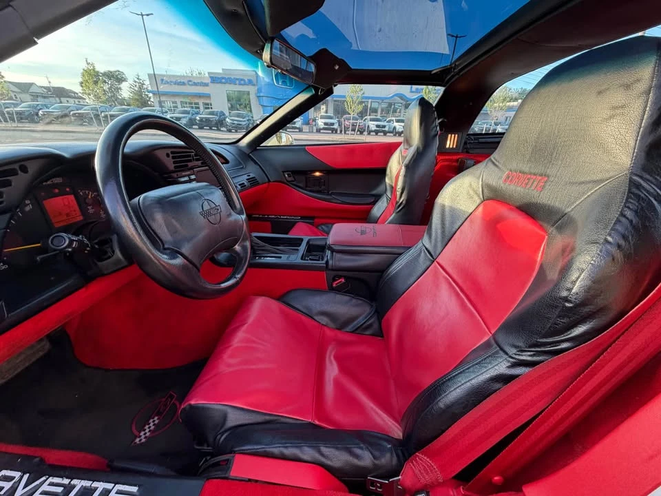 1996 Chevrolet Corvette C4 - Image 11 of 16
