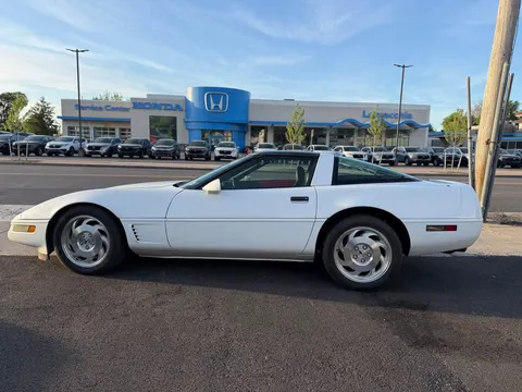 1996 Chevrolet Corvette C4 - Image 3 of 16